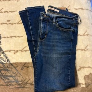 Levi’s skinny jeans
